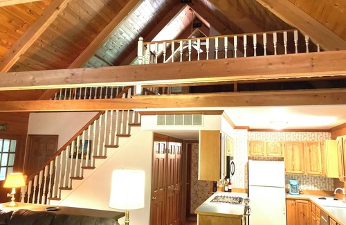 Interlochen Cabin | Rustic cabin on Green Lake