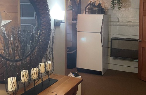 Manitowoc House | Rustic Cabin on shoreline of Lake Michigan