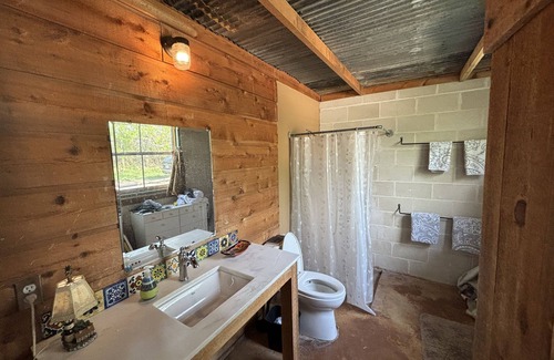 Utopia Cabin | Rustic Cabin on the Sabinal River