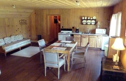 Prospect House | Rustic Cabin Rental in a Wild Meadow near Crater Lake National Park, Oregon