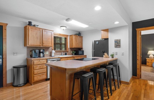 Branson West Cabin | Rustic Cabin with 4 Master Suites by SDC!