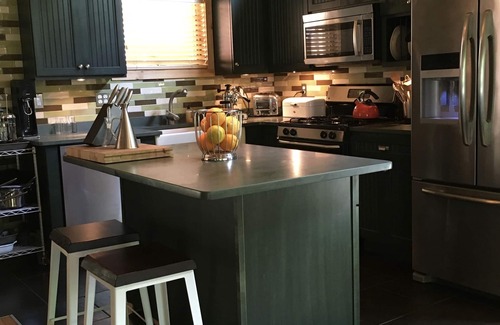 Damascus Cabin | Rustic chic cabin just minutes away from the Delaware