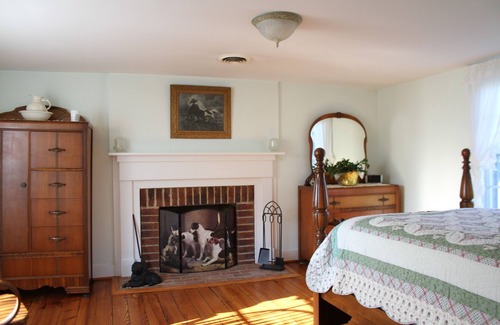 Bruington Other | Rustic Elegance: 1800s Farmhouse on 200 Acres w/All the Comforts of Home