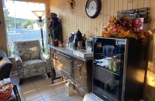 Ely Hotel | Rustic Inn Motel