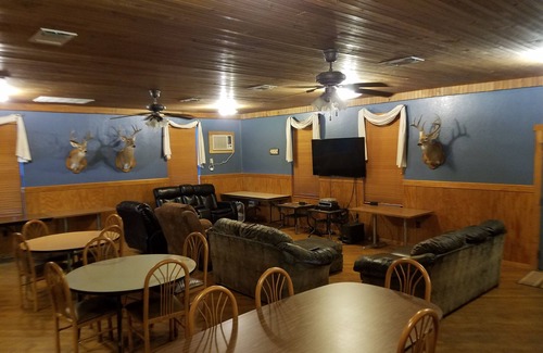 Santa Anna Cabin | Rustic lodge getaway.