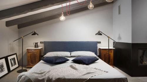 Tinjan Villa | Rustic luxury villa with stunning interior in Tinjan