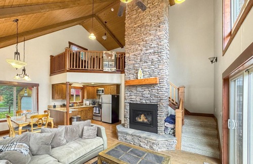 Tamarack Resort Cabin | Rustic Modern Mountain Retreat Near Boulder Creek