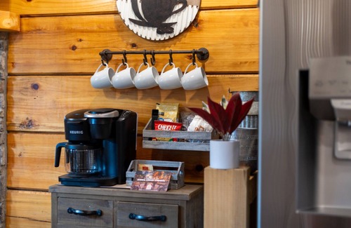 Sevierville Cabin | Rustic Mountain Retreat by Ghosal Luxury Lodging