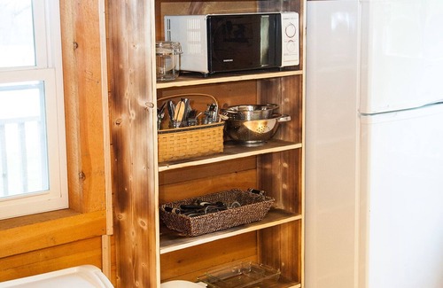 Muscoda Cabin | Rustic, small and primitive cabin - Riverview Cabin, LLC