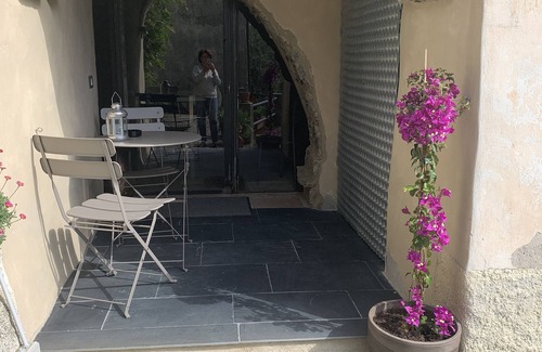 Imperia Apartment | Rustic vacation apartment in an old oil mill