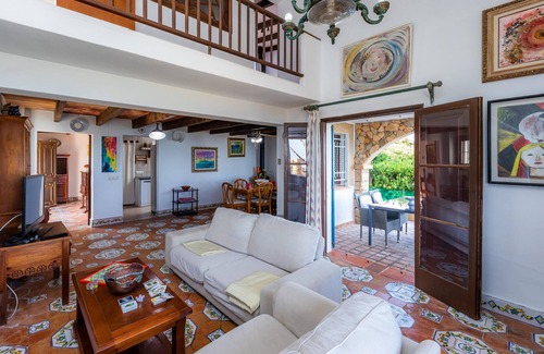 Urbanizacion S'Estanyol House | Rustic Vacation Home “Casa Punta Llarga” with Sea View