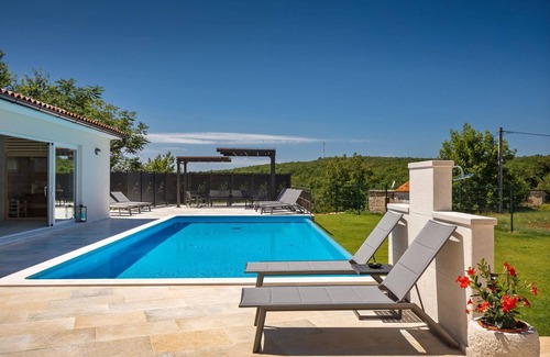 Buje Villa | Rustic villa Kave with wellness in Grožnjan