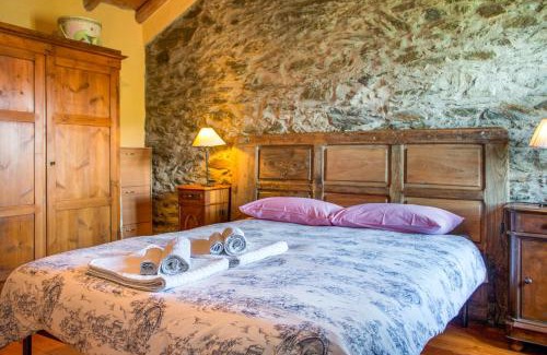 Semnago-San Martino House | Rustico-Ferienhaus Antico