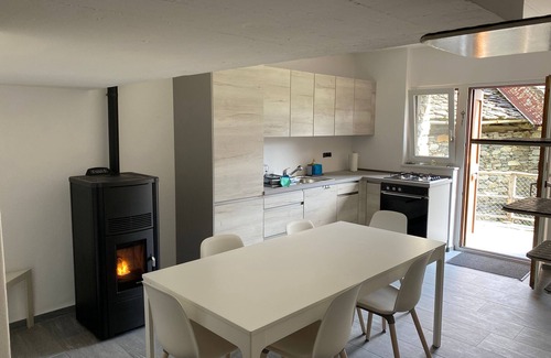 Lavizzara Ski Chalet | Rustico Monti di Rima