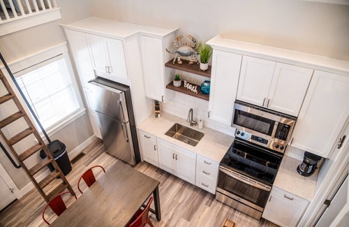 Celina Cabin | Rusty Crab - 1 Bed/2 Loft Lakeside Cottage!