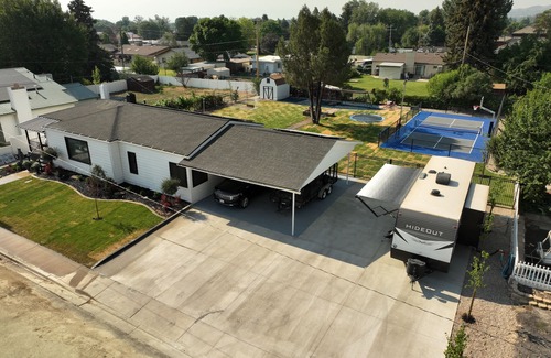 Vernal House | RV full hook up RV full hook up