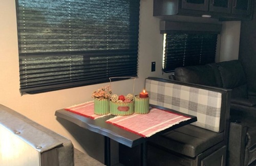 Park City House | RV Travel Trailer The Scenic Route