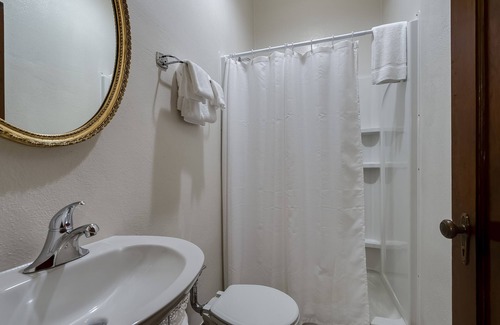 Wallace Hotel | Ryan Hotel