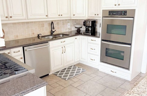 Massapequa House | Ryder Cup Accommodation < 10 miles from Bethpage Black, heated salt water pool