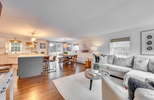 Rye House | Rye Coastal Retreat w/Deck & Outdoor Dining