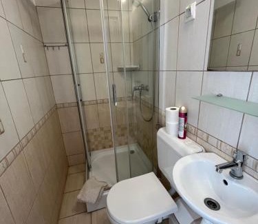 Miskolc-Tapolca Apartment | Sárkány Apartman és Vendégház Miskolctapolca