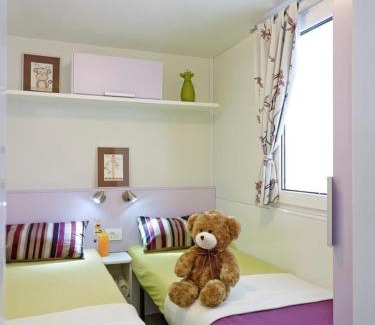 Sarvar Apartment | Sárvár Fürdő Mobilházak