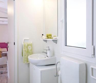 Sarvar Apartment | Sárvár Fürdő Mobilházak
