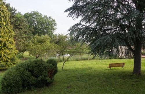 Mazirat House | Séjour paisible à Mazirat : Confort et charme au cœur de l'Allier - FR-1-489-127