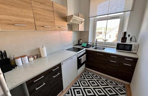 Bielawa Apartment | Słoneczny apartament blisko jeziora i gór