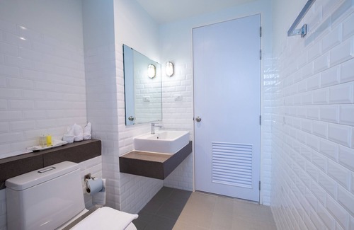 Bang Kung Hotel | S.22 Hotel Suratthani