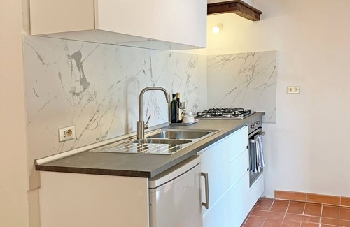 Abbadia a Isola Apartment | S.M.IL CASTRO a special place at the foot of the castle of Monteriggioni