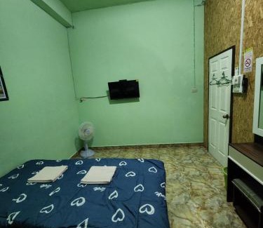 Betong House | SaamSaao HomeStay Betong - 4 Bedroom House