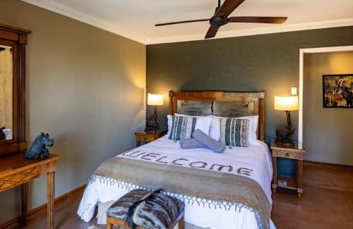 Madibeng Cabin | Sable Ranch Thaba Khaya Lodge