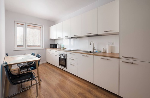 Zoliborz Apartment | Sady Żoliborskie Generous Apartment