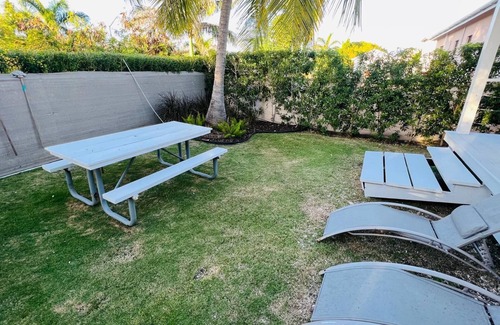 Wotton Apartment | Safe Budget Friendly 2 Bed Apt Nr Airport & Beach