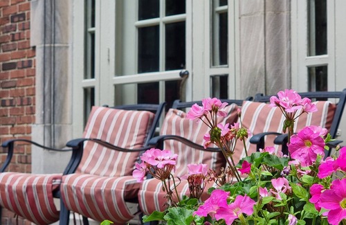 Decatur House | Safe, Historic Neighborhood in Decatur, IL: Serenity Suite at .