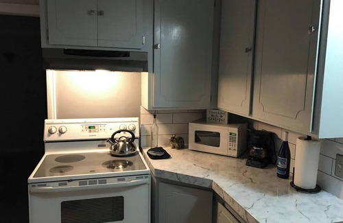 Detroit House | Safe&quiet. DwtnDetroit-15’, AscensionHospital-5'nn