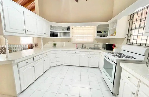 Oistins Apartment | Safe & Spacious 2 BR Apt, Budget Friendly on Southn