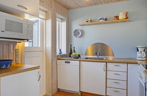 Vibæk Strand House | "Safir" - 800m from the sea by Interhome