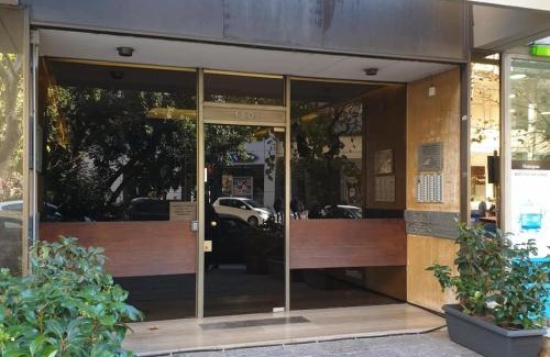 Athens Apartment | Sagma Athens House Metro Panormou