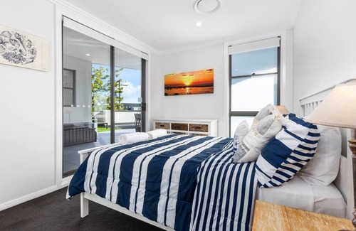 Speers Point Apartment | Sails on the Esplanade Speers Point Lake Macquarie