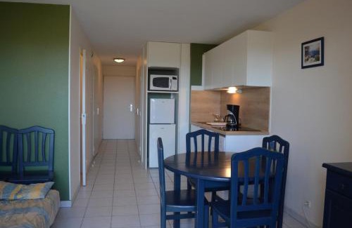 Saint-Cyprien Plage Apartment | SAINT CYPRIEN - Appartement 3 PIECES 6 Personnes SC060-106A
