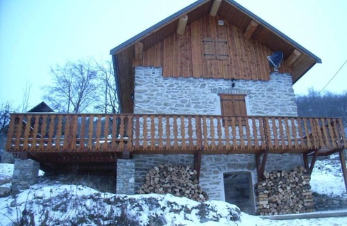 Saint-Alban-des-Villards Ski Chalet | Saint Alban Des Villards: Chalet Ambiance Montagne