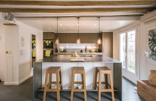 Saint-Germain-des-Pres Apartment | Saint-Germain-Des-Près Love Story