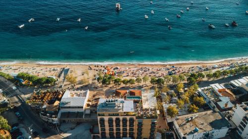 Himare Hotel | Saint Nicolas Hotel