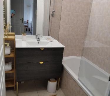 Cannes La Bocca Apartment | Sainte Rosalie