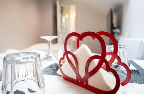 Old Town Apartment | Sakura - Face Gare