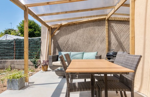 Plumieux House | Saléànou - Two Bedroom House, Sleeps 4