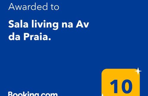 Ponta da Praia Apartment | Sala living na Av da Praia.