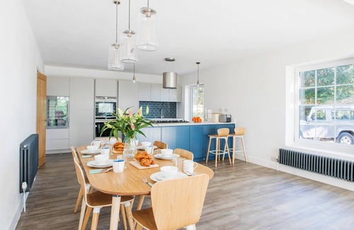 Salcombe Villa | Salcombe Retreat - Seven Bedroom Villa, Sleeps 16